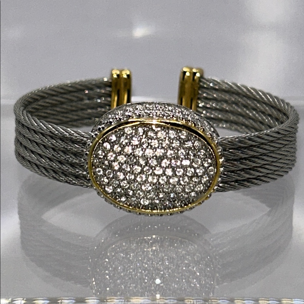 NWOT Hypoallergenic Stainless Steel Gold Plate Rhinestone Accented Bracelet DSMK